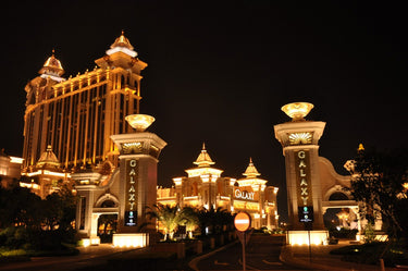 A spectacular front-on-view of what the Resort looks like in the evening, with all its facade lighting on.